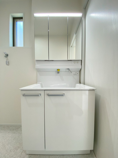 【独立洗面台】 | いろどりアイタウン熊本市南区並建町　3号棟