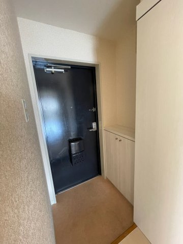 コスタデル明石の玄関