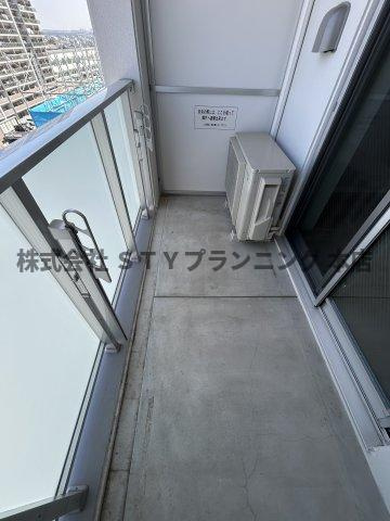 仲介手数料０円！NEUA　NARUMIのバルコニー