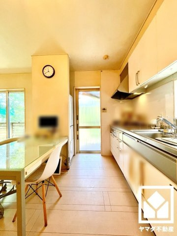 八幡市美濃山宮ノ背のキッチン