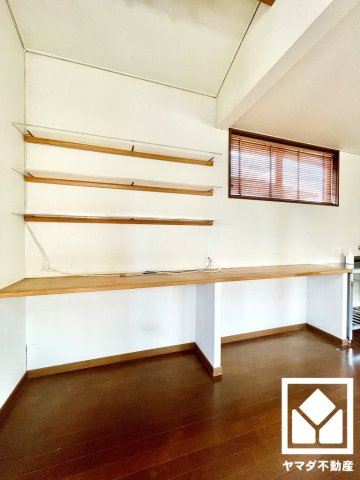 八幡市美濃山宮ノ背の収納