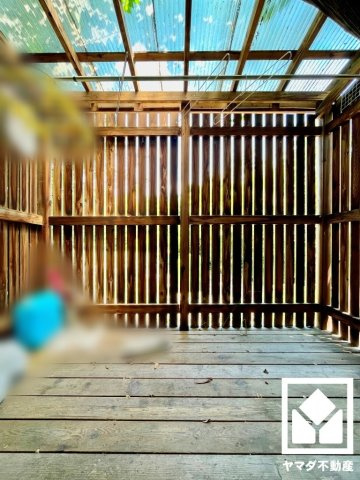 八幡市美濃山宮ノ背の庭