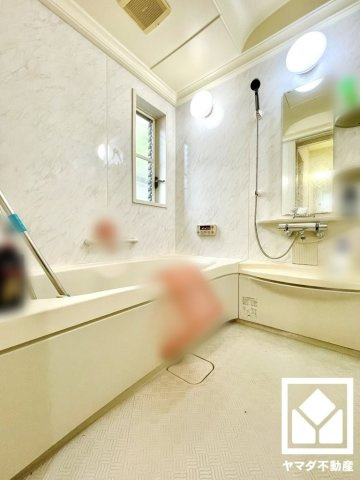 八幡市美濃山宮ノ背の浴室