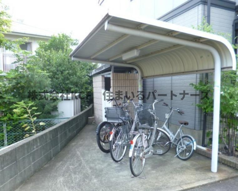 Jハウスのその他共用部分|駐輪場もあります