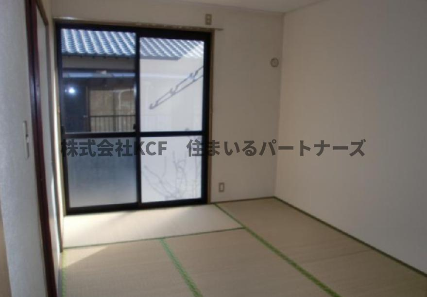 Jハウスの内装|趣のある和室です