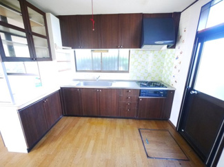 【キッチン】 | 大網白里市細草　中古住宅 | 敷地約209坪 ５LDK シッター車庫2台+庭2台合計4台駐車可能 家庭菜園・バーベキューが可能です