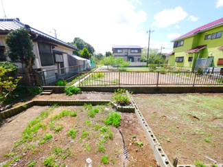 【庭】 | 大網白里市細草　中古住宅 | 敷地約209坪 ５LDK シッター車庫2台+庭2台合計4台駐車可能 家庭菜園・バーベキューが可能です