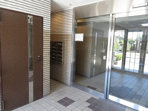 ライオンズガーデン浦和西のエントランス|エントランス