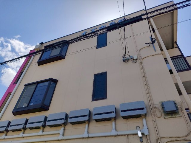 山梨県韮崎市 1棟アパートの外観