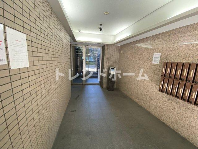 プレサンス梅田西のエントランス|選べる家電プランあり！！