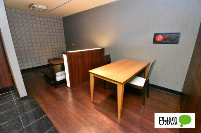 花むらビルの内装