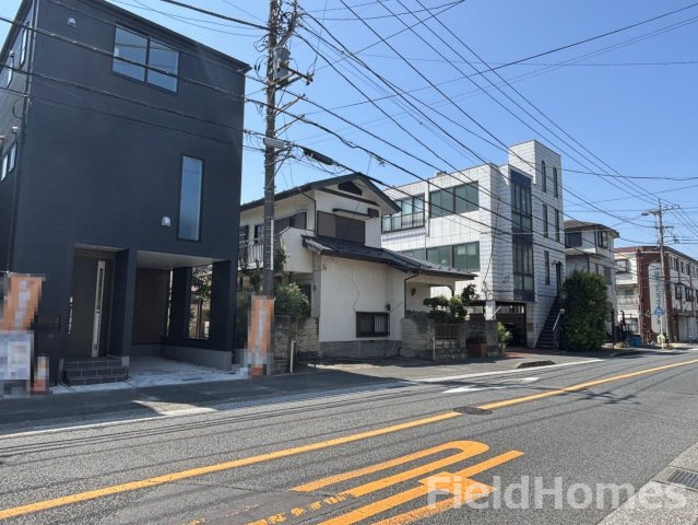 大和市草柳1丁目新築戸建て　1号棟の前面道路含む現地写真|前面道路含む現地写真です。