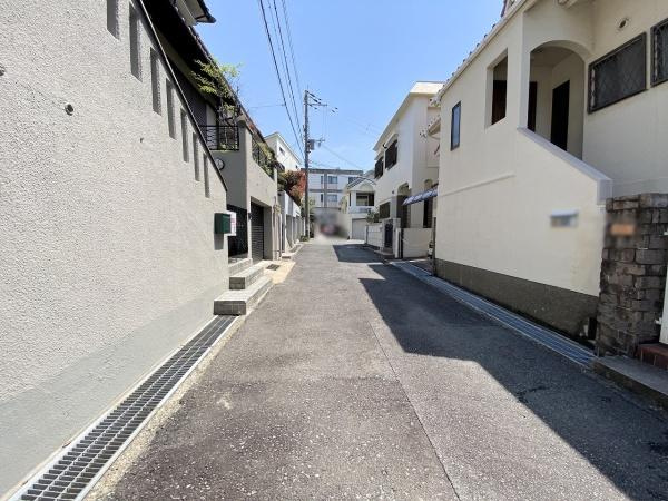 【前面道路含む現地写真】 | 垂水区歌敷山3丁目　中古戸建