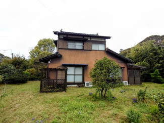 【外観】 | お庭も広く気持ちの良い環境です。