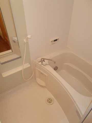 サンシャイン花房Ａの浴室