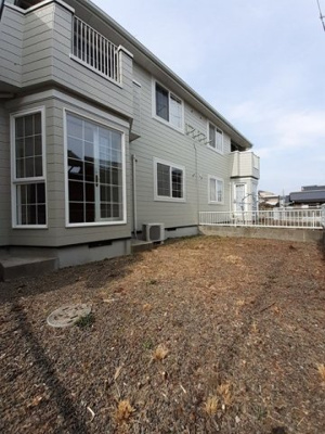 【庭】 | フレグランス望Ｂ | 簡単な家庭菜園も楽しめるお庭です