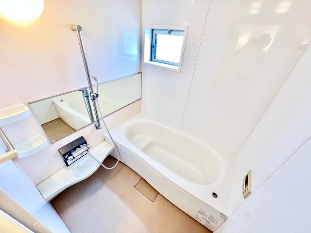 リビングタウン稲毛の杜C棟の浴室|※別部屋参考写真