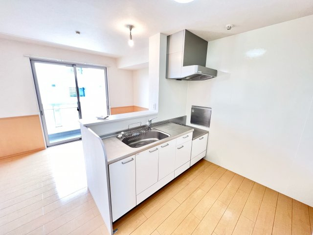 リビングタウン稲毛の杜C棟のキッチン|※別部屋参考写真