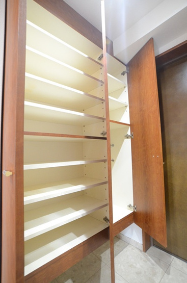 【玄関】 | ルピナスかしわ台　6階　３LDK　リフォーム済み　【仲介手数料無料】