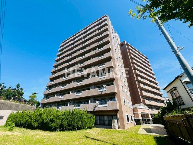 プリアデス岩屋