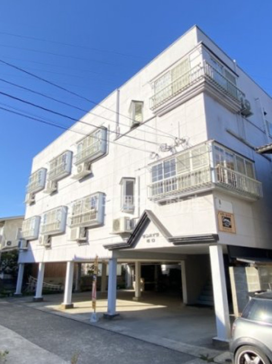 サンハイツ坂口の外観