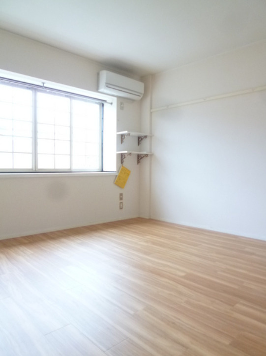 サンハイツ坂口の居間・リビング