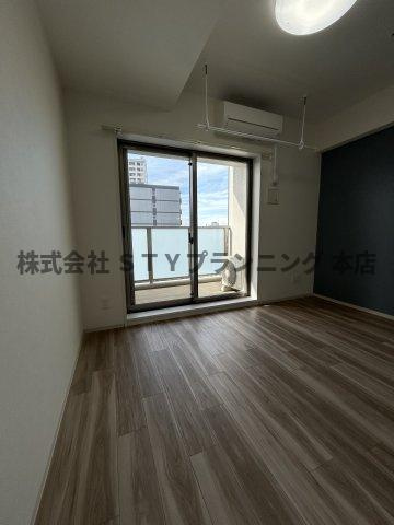 仲介手数料０円！レジデンス東別院スクエアの居間・リビング