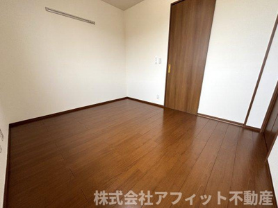 【その他】 | カーサ・ソレアード | 洋室5帖