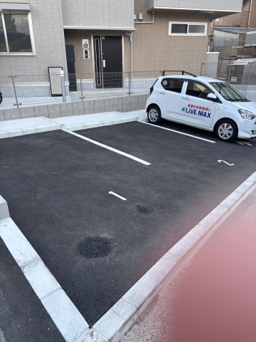 【駐車場】ファミールＪⅡ