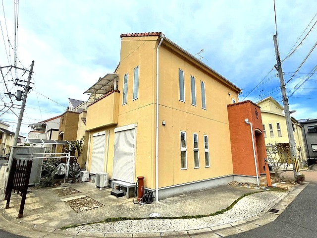 田中一戸建の外観|キレイな外観です。