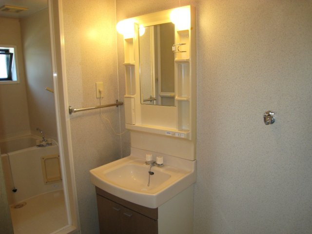 ヴィルヌーブ 東櫛原の洗面所|綺麗な洗面所♪