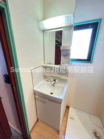 サニーハイツ (杭瀬)の独立洗面台|使いやすい独立洗面台です