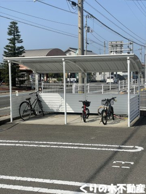 【その他共用部分】 | ボナ フォルトゥーナ | 駐輪場です