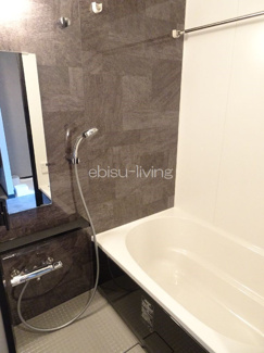 【浴室】 | HIROO VILLAGE（広尾ヴィレッジ）