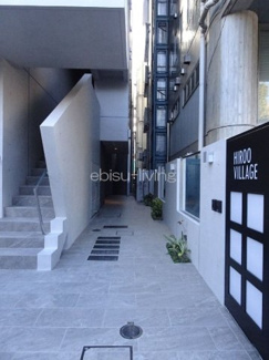 【エントランス】 | HIROO VILLAGE（広尾ヴィレッジ）