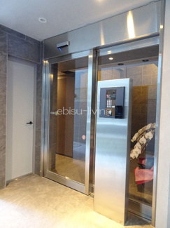 【エントランス】 | HIROO VILLAGE（広尾ヴィレッジ）