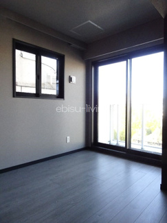 【居間・リビング】 | HIROO VILLAGE（広尾ヴィレッジ）