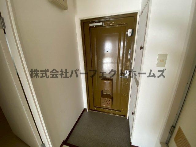 ハイクレスト宮之阪の玄関|シンプルで使いやすい玄関です