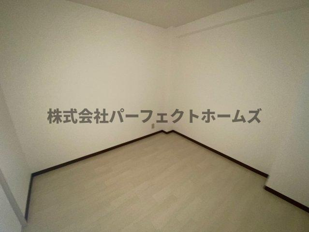 ハイクレスト宮之阪の洋室|コンパクトで使いやすい洋室です