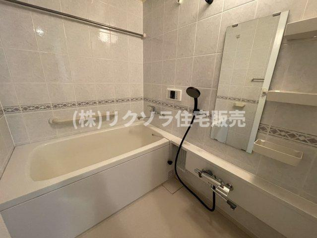 ダイアパレス枚方山田池公園の浴室|オートバス機能付き
■物件内覧・資金計画相談・住宅ローン相談、リフォーム相談、お問合せ受付中■
※当日・翌日のご内覧、ご相談はお電話でのお問合せがスムーズです！