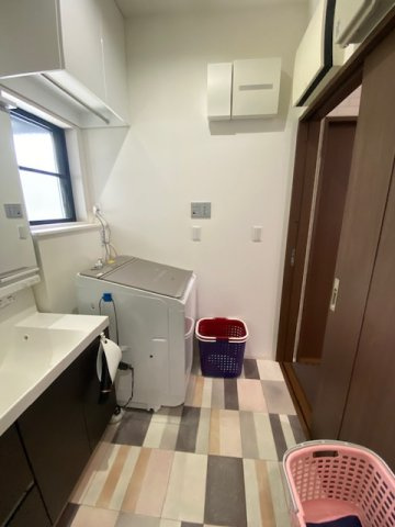 都城市鷹尾１丁目の中古一戸建の脱衣所