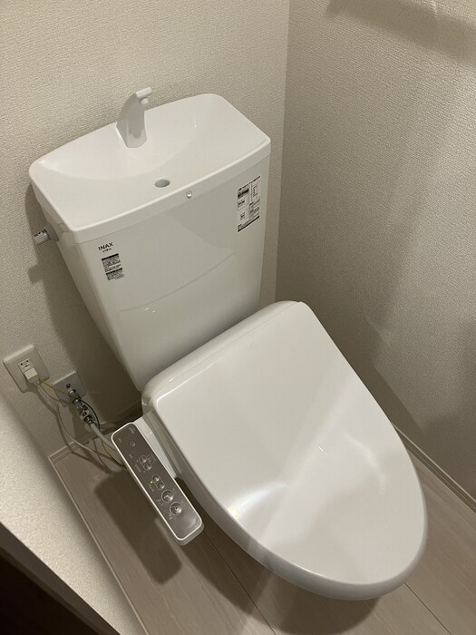 D-room太日通のトイレ