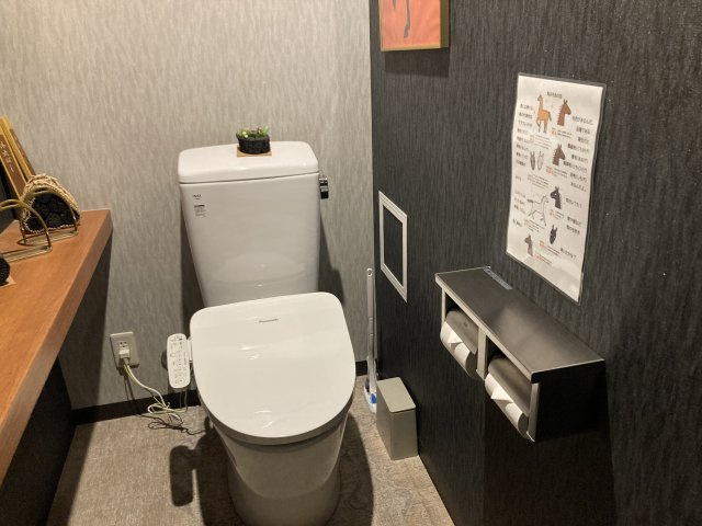 【トイレ】 | 富士見台駅徒歩1分 サカイヤビル富士見台 2階 14.51坪 炭火ダイニングバー居抜き