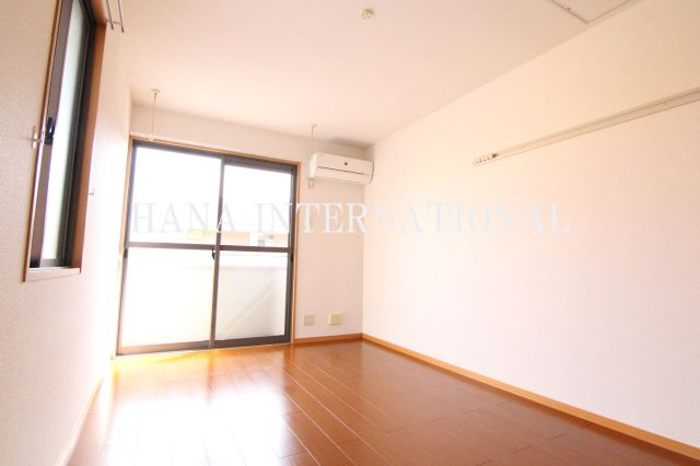 サンモールの居間・リビング