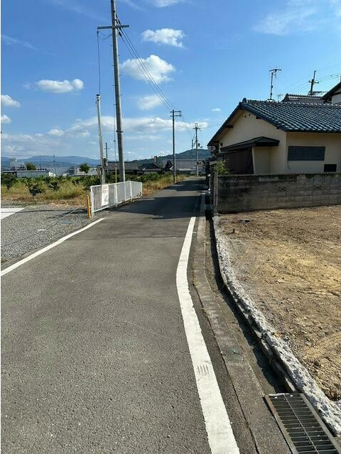 岩出市西国分 土地の周辺