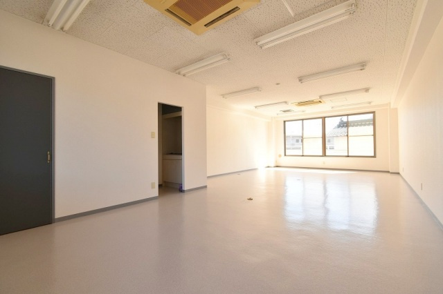 サントピアトムテの内装