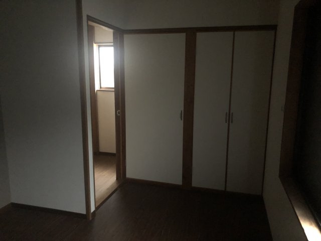 店舗付住宅　三田洞東1丁目の収納