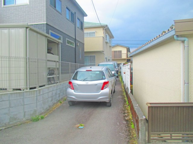 【駐車場】 | 御殿場市萩原 中古住宅 EH05632 | 御殿場市萩原　駐車スペース
