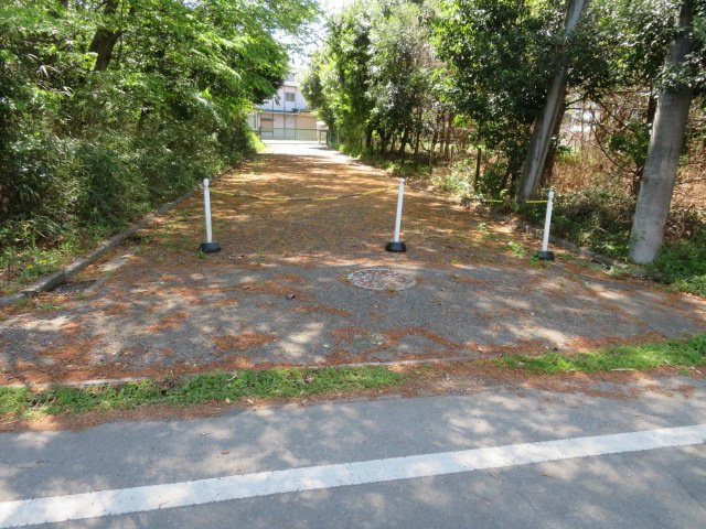 新座市馬場４丁目の倉庫