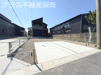 【外観】 | 現地写真。プラス不動産販売なら、現場の全ての棟をまとめてご見学頂けます。